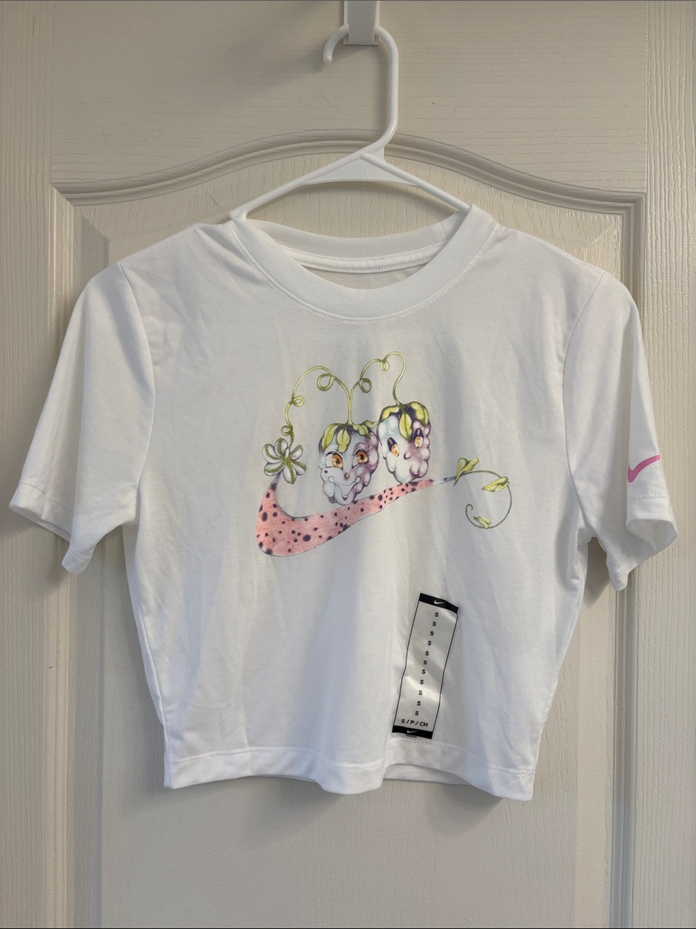 Nike Slim-Fit White Crop Tee with Berries NWOT